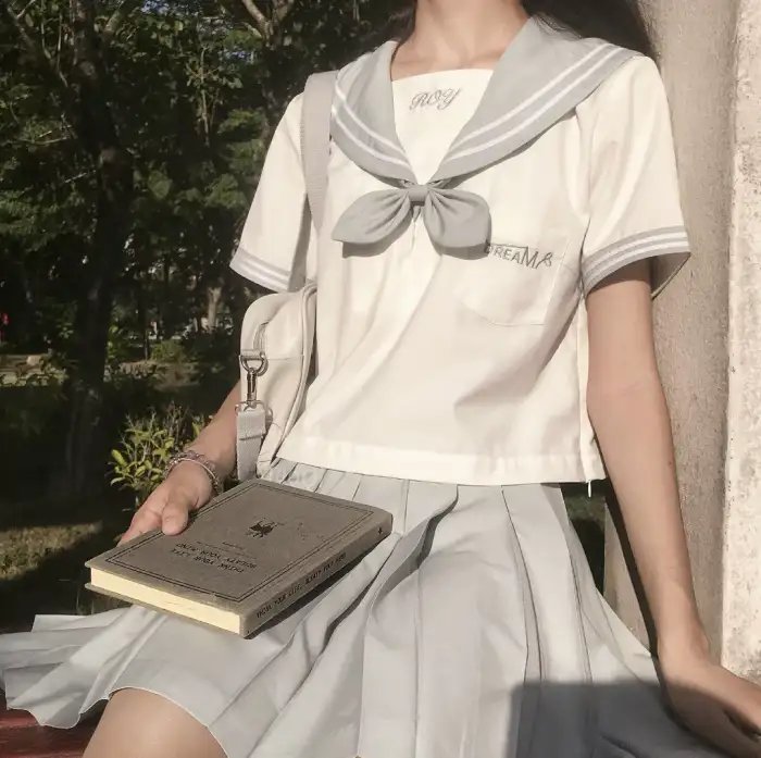 贫贱夫妻百事吉
